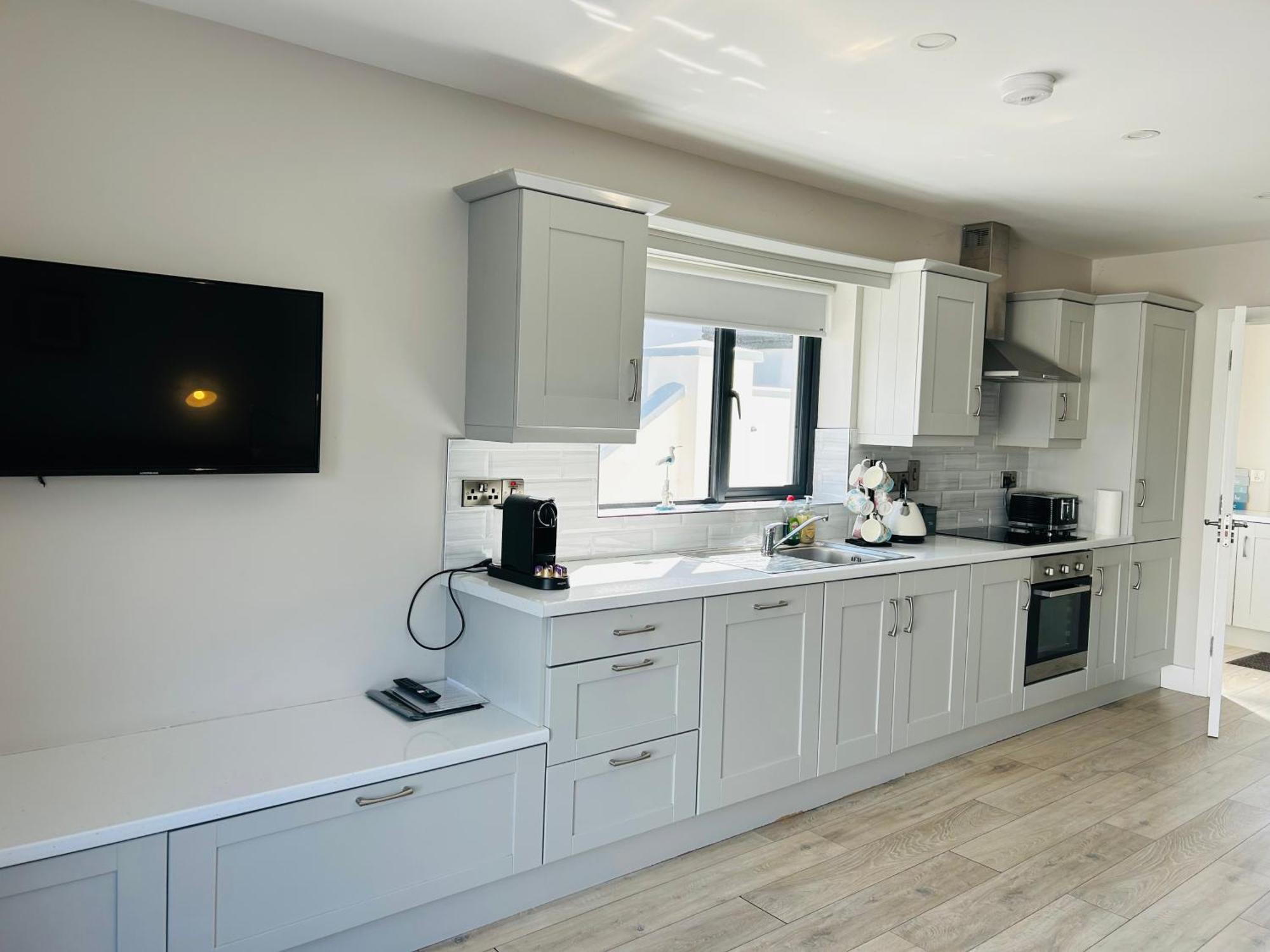 Beside The Sea & Minutes From Cliffs-Clahane Shore Lodge Liscannor Exteriér fotografie
