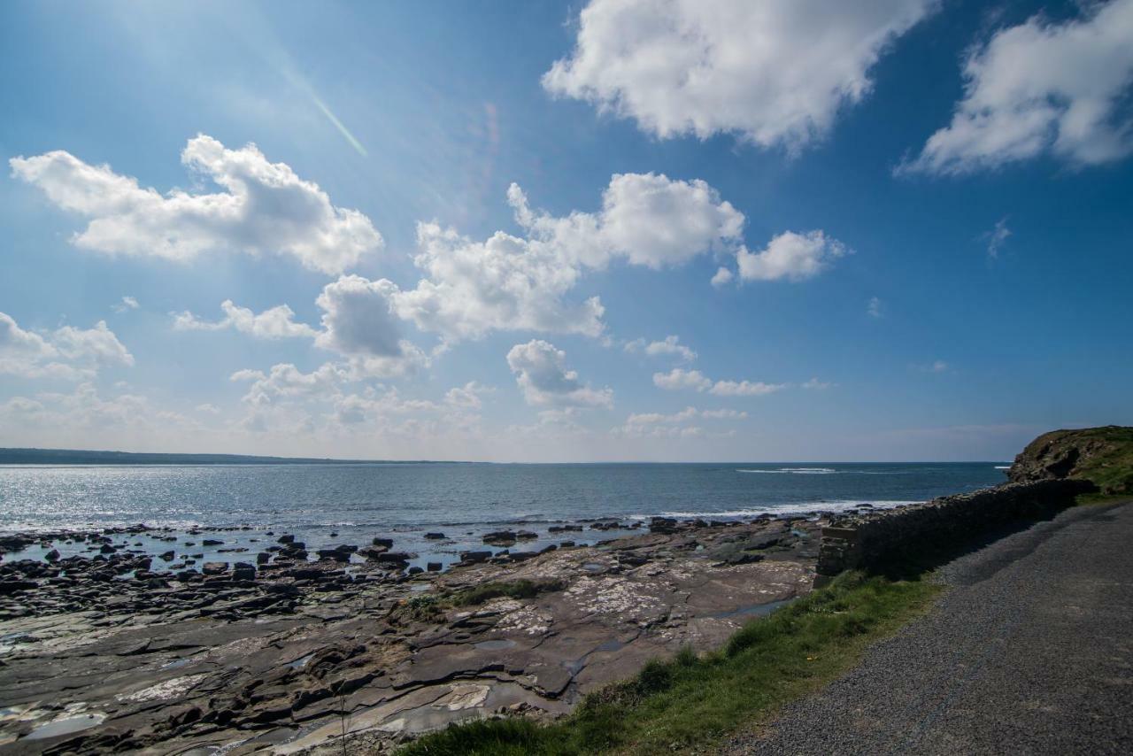 Beside The Sea & Minutes From Cliffs-Clahane Shore Lodge Liscannor Exteriér fotografie